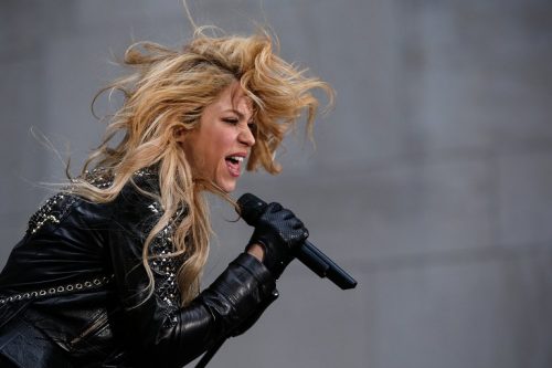 shakira-toma-o-controle-e-protesta-que-o-rap-ainda-esta-vivo