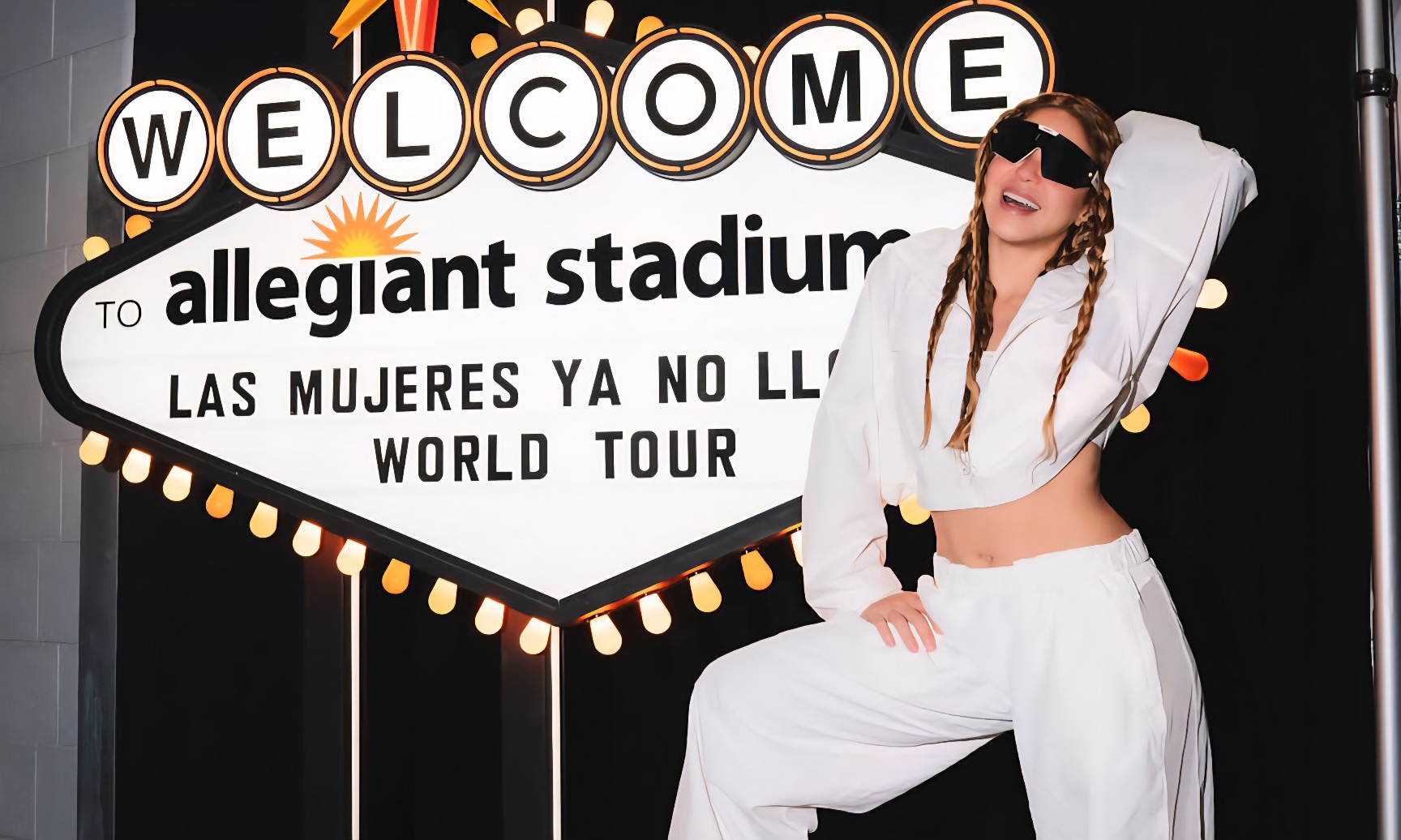 Shakira surpreende com figurino inédito no show de Las Vegas e mostra bastidores da apresentação